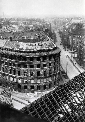Der Aufbau nach 1945